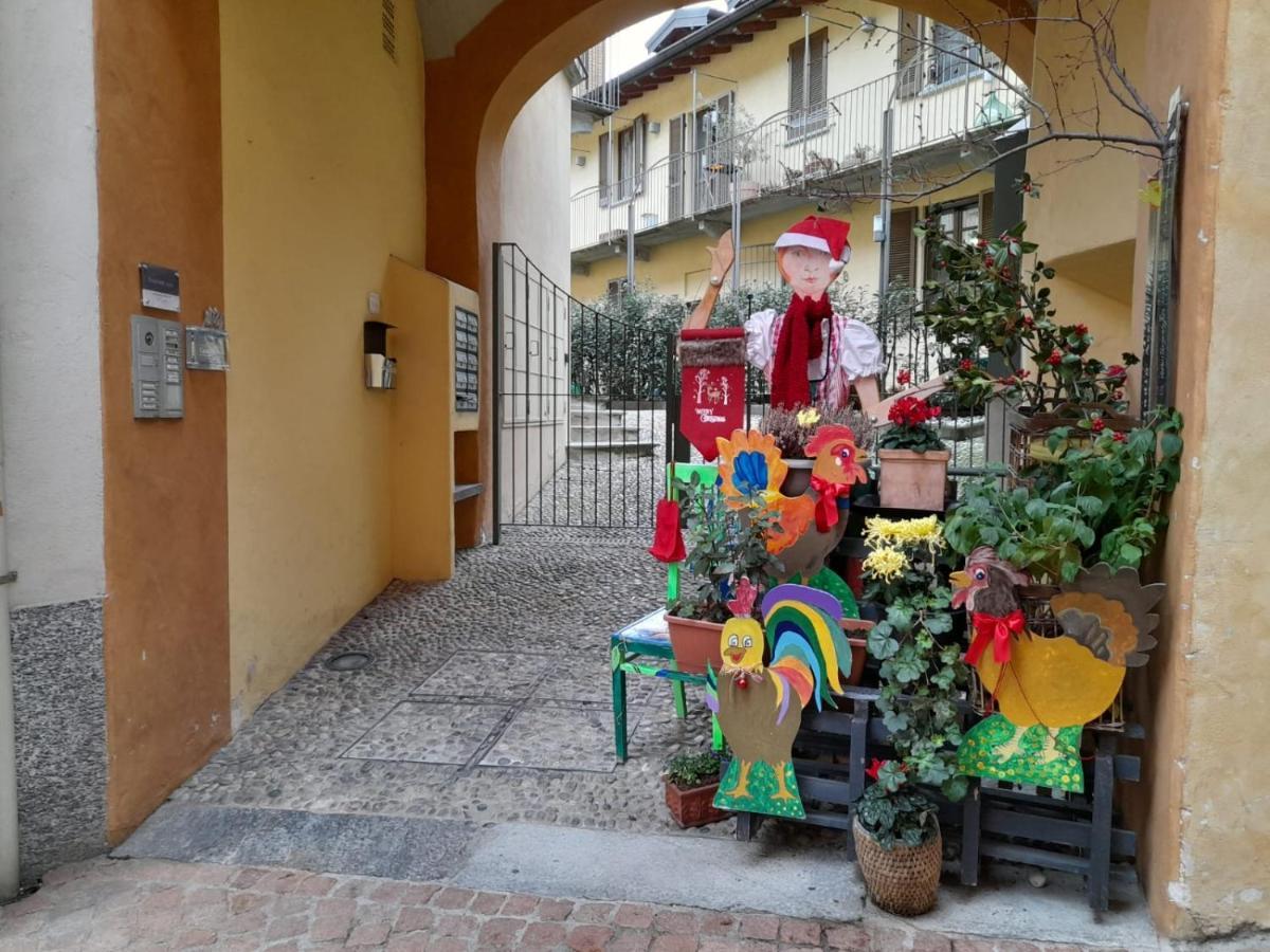 Marco Apartment - Holiday Apartment Luino Bagian luar foto