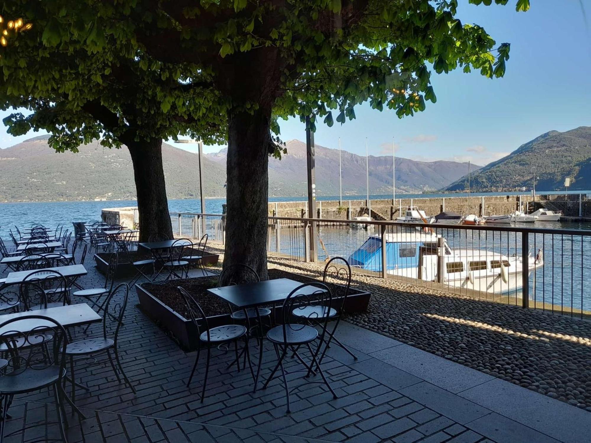 Marco Apartment - Holiday Apartment Luino Bagian luar foto